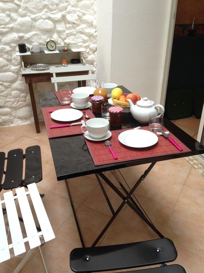 L'Arche Des Chapeliers Bed & Breakfast Foix Exterior foto