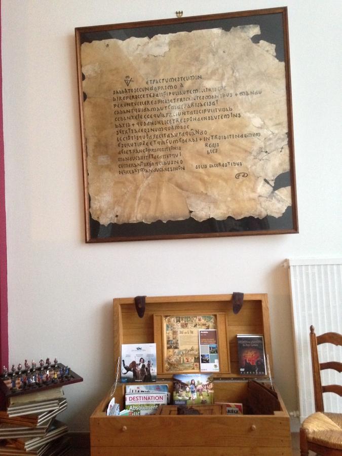 L'Arche Des Chapeliers Bed & Breakfast Foix Exterior foto